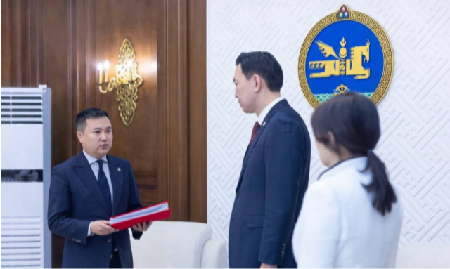 Татвараас хөнгөлөх хуулийн төсөл өргөн мэдүүллээ